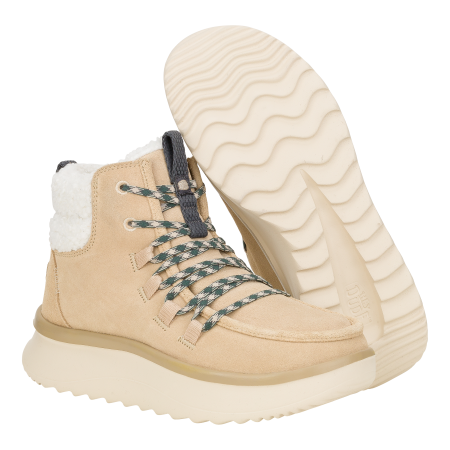 Wendy Peak Apres Suede Cozy 