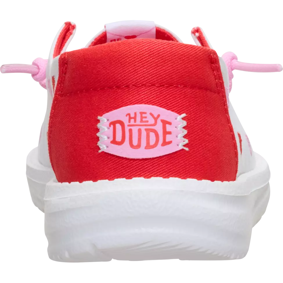 Wendy Y Emroidered Hearts