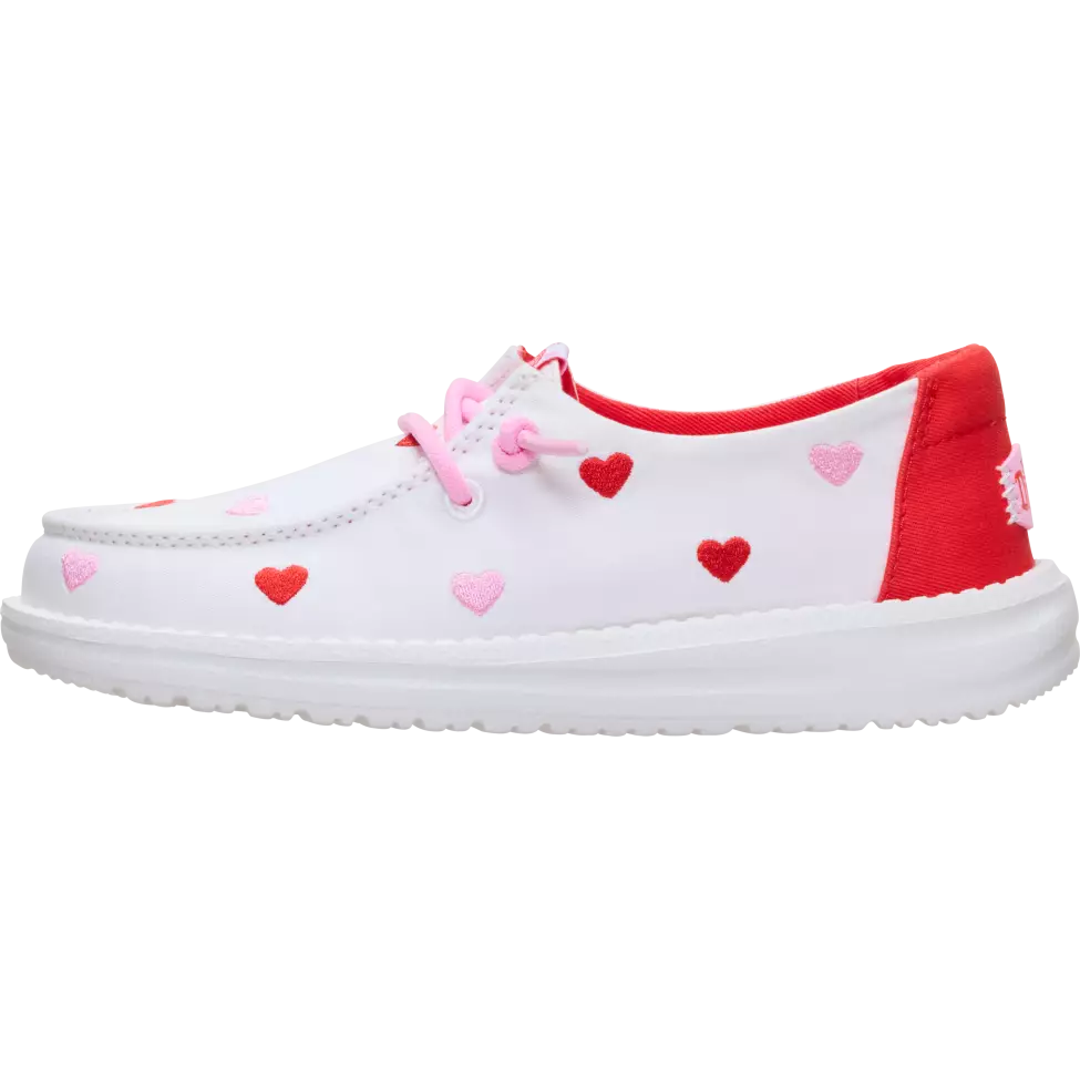 Wendy Y Emroidered Hearts